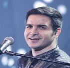 دانلود آهنگ محسن یگانه دور خودت نچرخ Mp3