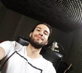 مهدی احمدوند نقطه ضعف