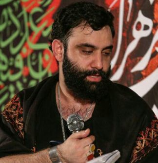 جواد مقدم داره میریزه