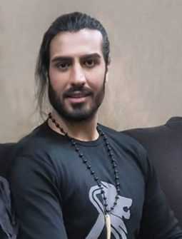 رهام هادیان کوه یخ ( ماکان بند )