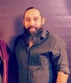 دانلود آهنگ جدید روزبه نعمت الهی مشهورم