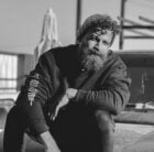 دانلود آهنگ جدید معین زد دیوانه ام آری